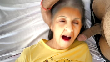 Hardcore Fucking with a Horny Punjabi Granny