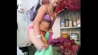 Spicy Desi Bhabi