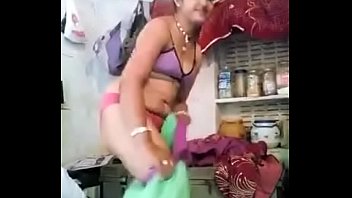 Spicy Desi Bhabi