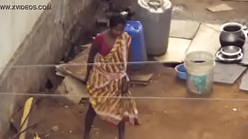Desi Babe Pissing While Standing