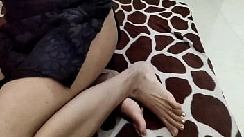 Uncensored Indian Pre-Marital Sex Tape Leaked in HD with Hindi Moans