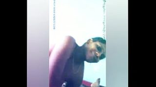 Tamil beauty’s luscious curves