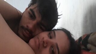 Bihari Lovers’ Steamy MMS Romance: Nude Couple’s Passionate Encounter