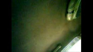 Tamil lovers getting hot and heavy in the backseat – full video on xvideos