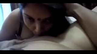 Naughty bhabhi deepthroating cock