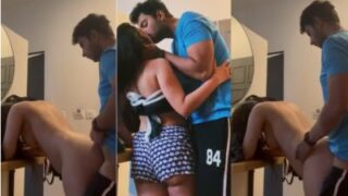 Horny stud pounds his hot girlfriend’s tight pussy in a steamy Indian MMS clip.