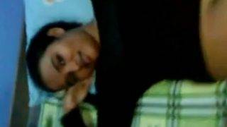 Juicy Desi Girlfriend’s Tight Teen Pussy Revealed