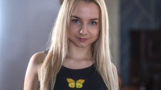 Mona Blue’s Petite Pink Pleasure: A 5k Porn Fantasy