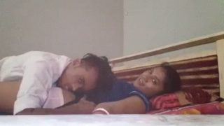 Naughty neighbor bhabhi’s spicy Indian foreplay and oral pleasure