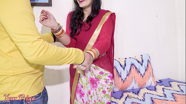 Desi Bhabhi Takes Rough Anal After Deep Throat Blowjob – Hindi XXX Video