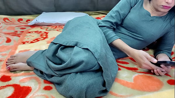 Punjabi Babe Gets Ravished by Hubby’s Buddy: Desi Tight Juicy Cunt Pounded Hardcore with Punjabi Dirty Talk