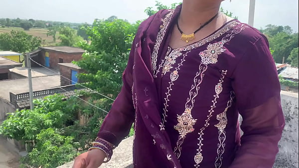 Desi Bhabhi’s Wild Ride: Full Pussy Pleasure and Body Bliss in Raw Hindi Audio