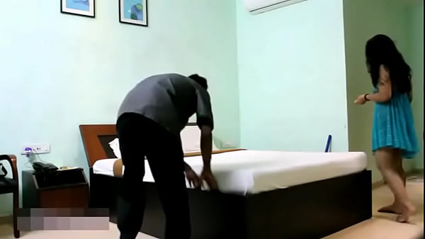 Seductive Indian Housewife in Blue Lingerie Tempts Young Room Service Stud