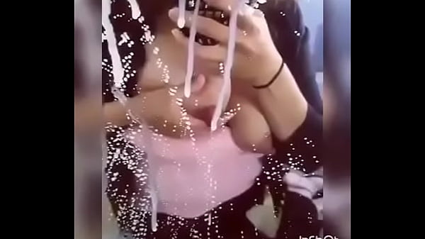 Desi aunty’s milky tits