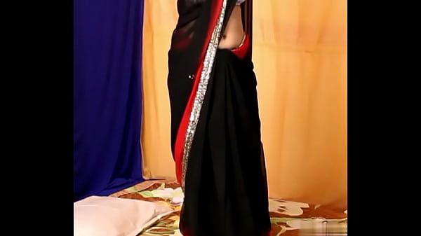 Mona Bhabhi’s Desi Aunty Feast: Amateur Indian Fuck Fest