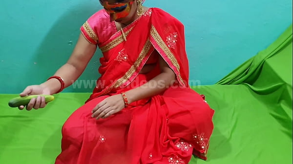 Desi Bhabhi Gives Devar a Wild Outdoor Blowjob and Rough Fucking