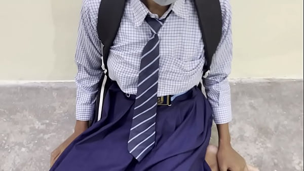Desi Village Schoolgirl Gets Ravished by Her Boyfriend