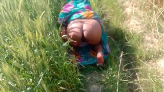 Wild and Uninhibited: Public Passion in India