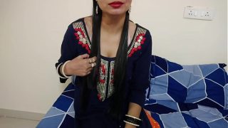 Indian aunty craves to seduce nephew Mukul with explicit Hindi whispers