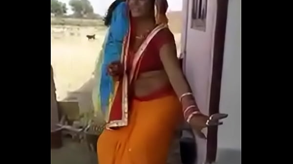 Hot Desi Housewife Shaking Her Curves