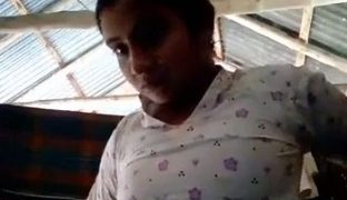Bare Bengali Babe’s Solo Village Flick