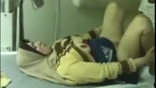 Mature Muslim Aunty’s Wet Pussy Pounded Hard by Her Doctor in Leaked MMS