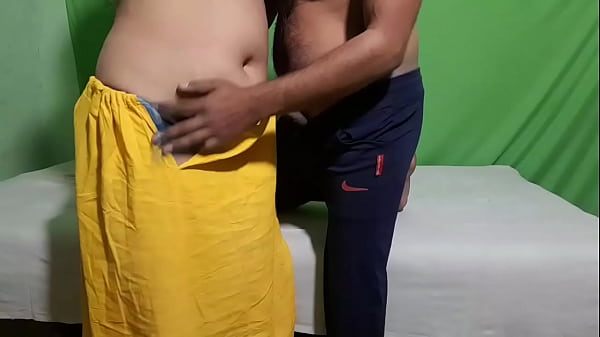 Komal bhabhi got wild and naughty, inviting her secret lover over for a steamy home affair.