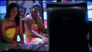 Naughty Girls Get Hot and Bothered Watching a Steamy MMS Scene – Zehreeli Nagin Hindi Dubbed
