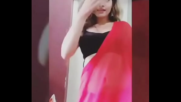 Sultry Desi Housewife’s Seductive Strip Tease