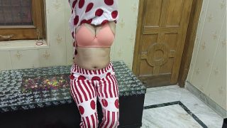 Sizzling Malkin Nokar XXX: Ovum Ecstasy and Farting Fetish with Raw Hindi Moans