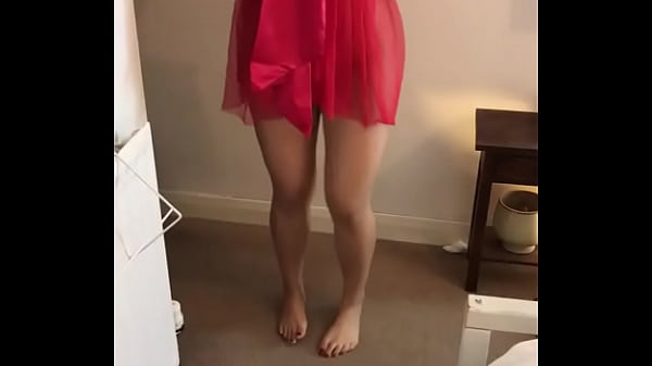 Sizzling Desi Babe Grinds and Grooves