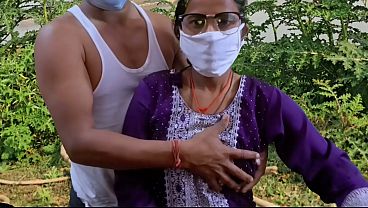 Desi neighbor’s wife gets her ass pounded in traditional style