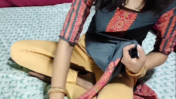 Sizzling Desi Sister-in-Law Gets Ravaged by Her Husband’s Younger Brother
