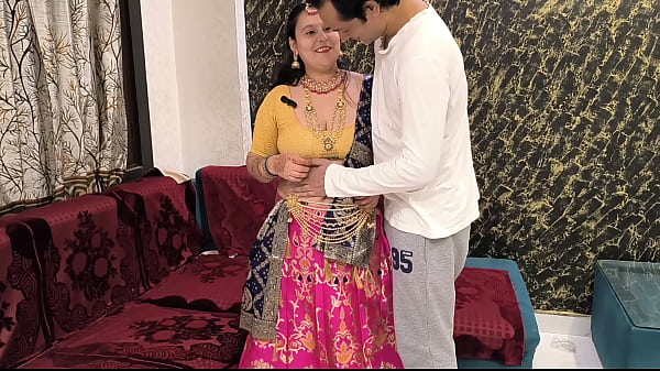 Sultry Puja Bhabhi Ravished by Indian Hunter, Gagging on His Massive Rocket