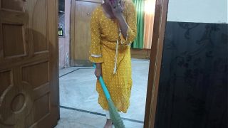 Shy Busty Maid Bangs Her Boss and Loves Every Minute in Hindi Audio