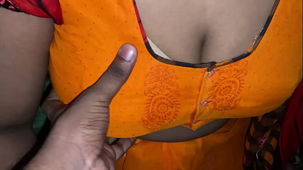 Marathi Girl’s Wild Ride: Desi Babe Gets Nailed by Boyfriend in Viral XXX MMS with Hindi Dirty Talk