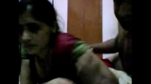 Sizzling Desi Cam Girl Live and Uncensored