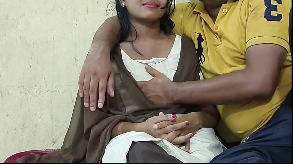 Desi Ashu Bhabhi’s Uncut MMS Scandal Goes Viral