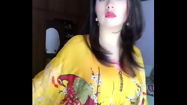 Busty Indian escort