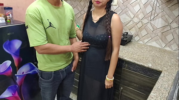 Desi bhabhi gets pounded hard by her devar in the kitchen