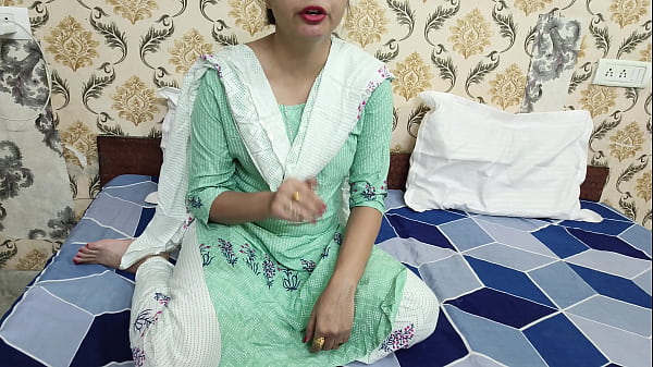 Son-in-law fucks mother-in-law raw with filthy Hindi moans