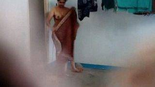Secret footage of a hot South Indian sister-in-law
