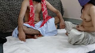 Sleazy Sage Fucks the Sari-Clad Mother: Uncensored Hindi Web Series in Full HD