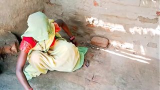 Desi village wife in sexy sari gets hardcore anal pounding with big dick – full Hindi web series