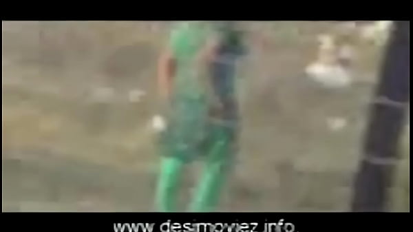 Desi babes taking dirty dumps in the open