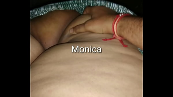 Curvy Monica Bhabhi’s Voluptuous Allure