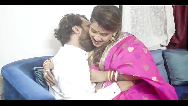 Sizzling Indian Affair: A Married Couple’s Steamy Encounter with Passionate Hindi Moans
