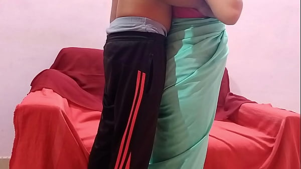 Young Maid’s Daughter Seduced for 500 Rupees – XXX Hindi Voice