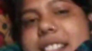 Desi auntie naked solo show, getting wild and dirty all alone
