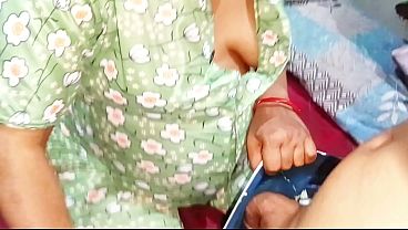 Desi bhabhi ki tight chut ki chudai video, saaf Hindi voice mein